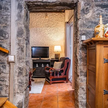 King Shelter By Madeira Sun Travel Holiday home *