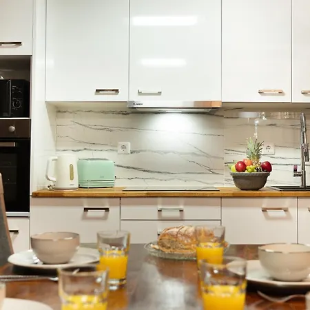 King Shelter By Homie