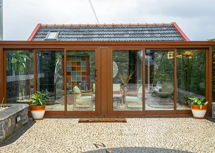 King Shelter By Homie Porto Moniz